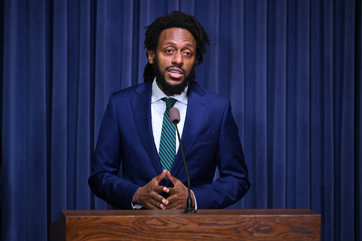 Senator Mike Simmons