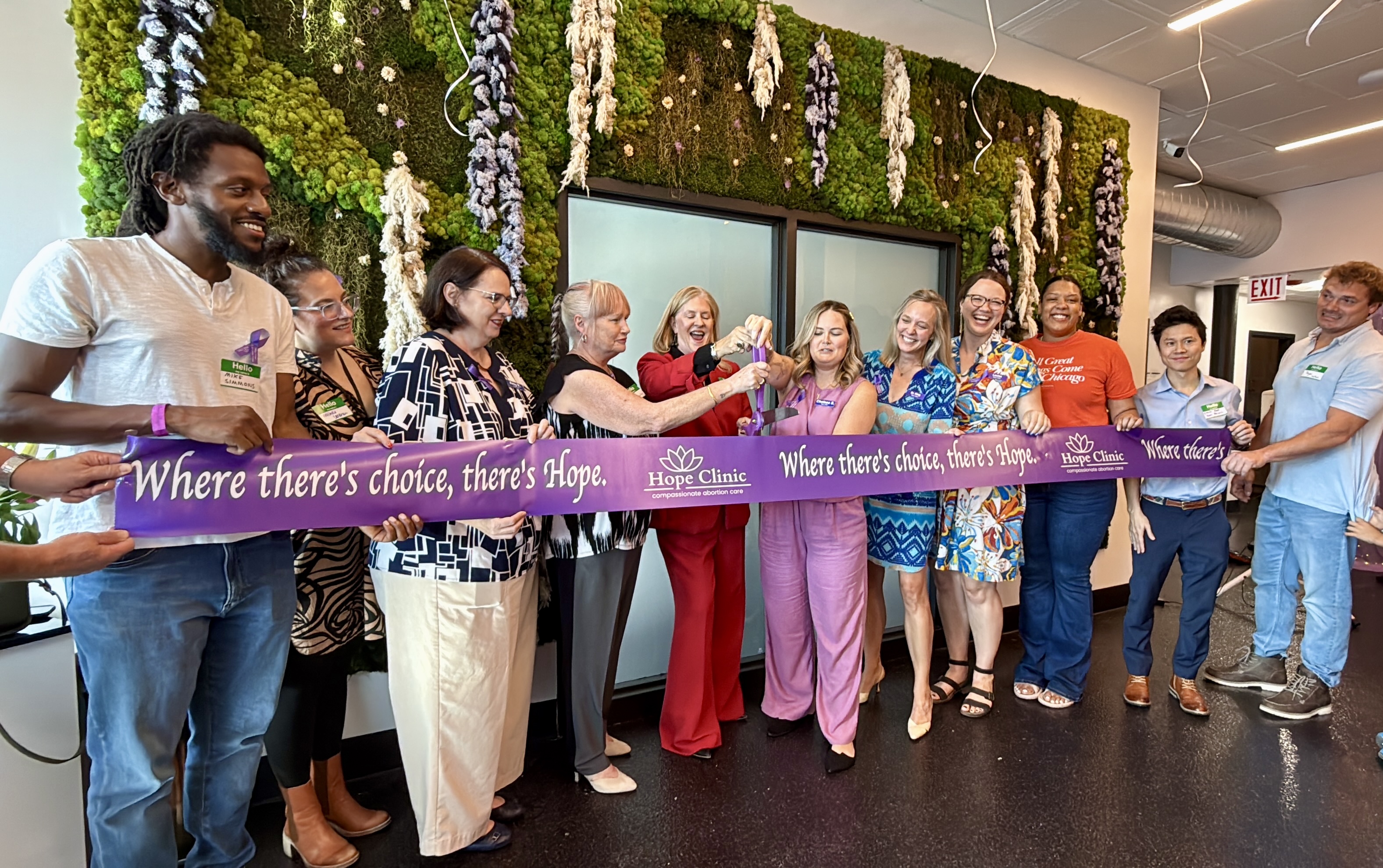 HopeClinicRibbonCutting