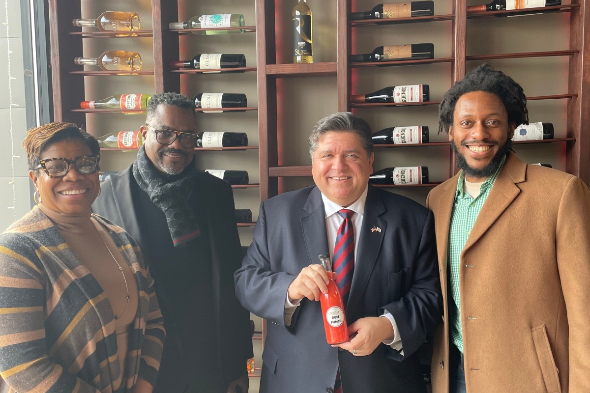 Simmons with Governor in Evanston r